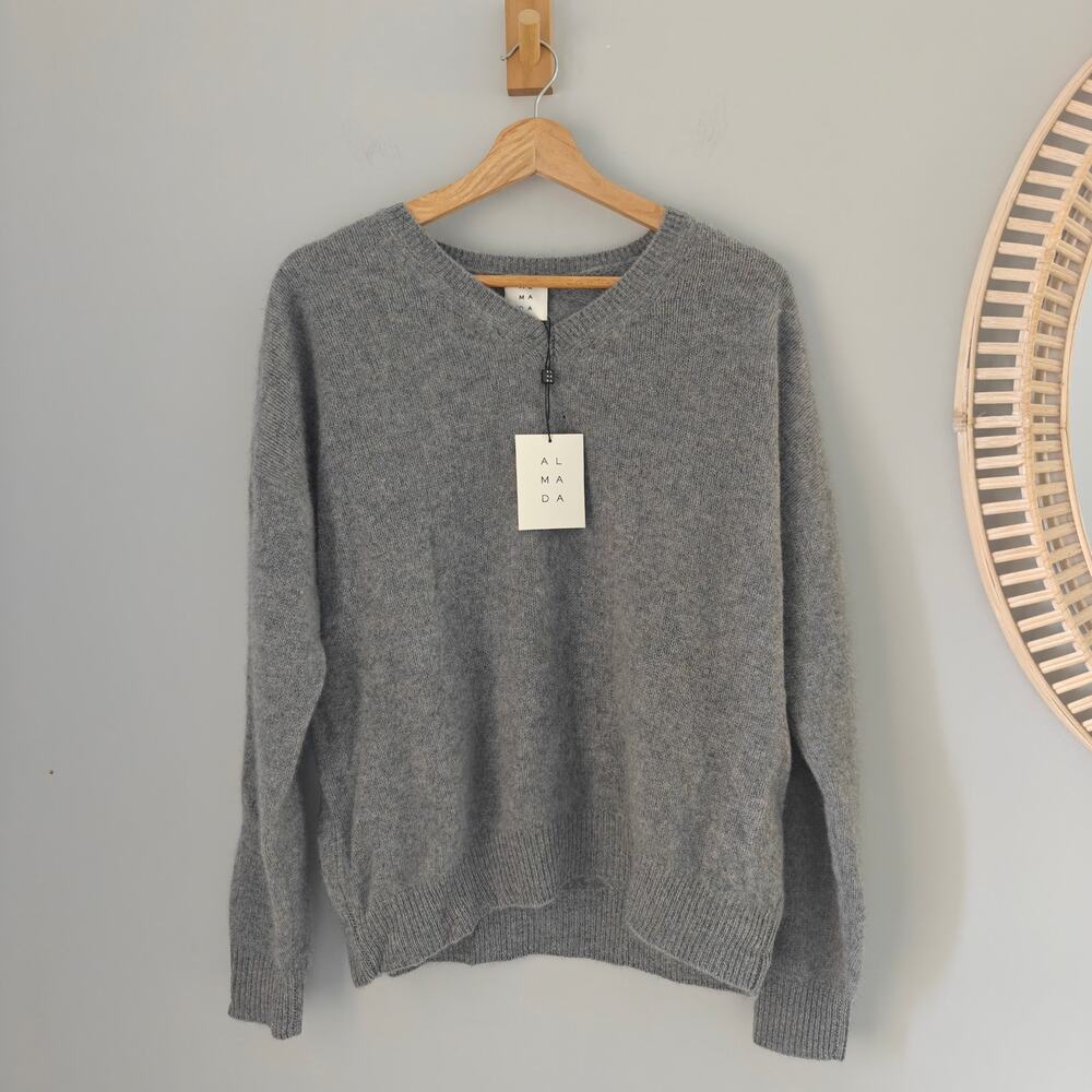 Almada Label Zaya 100% Organic Cashmere V Neck Sweater Grey S NWD